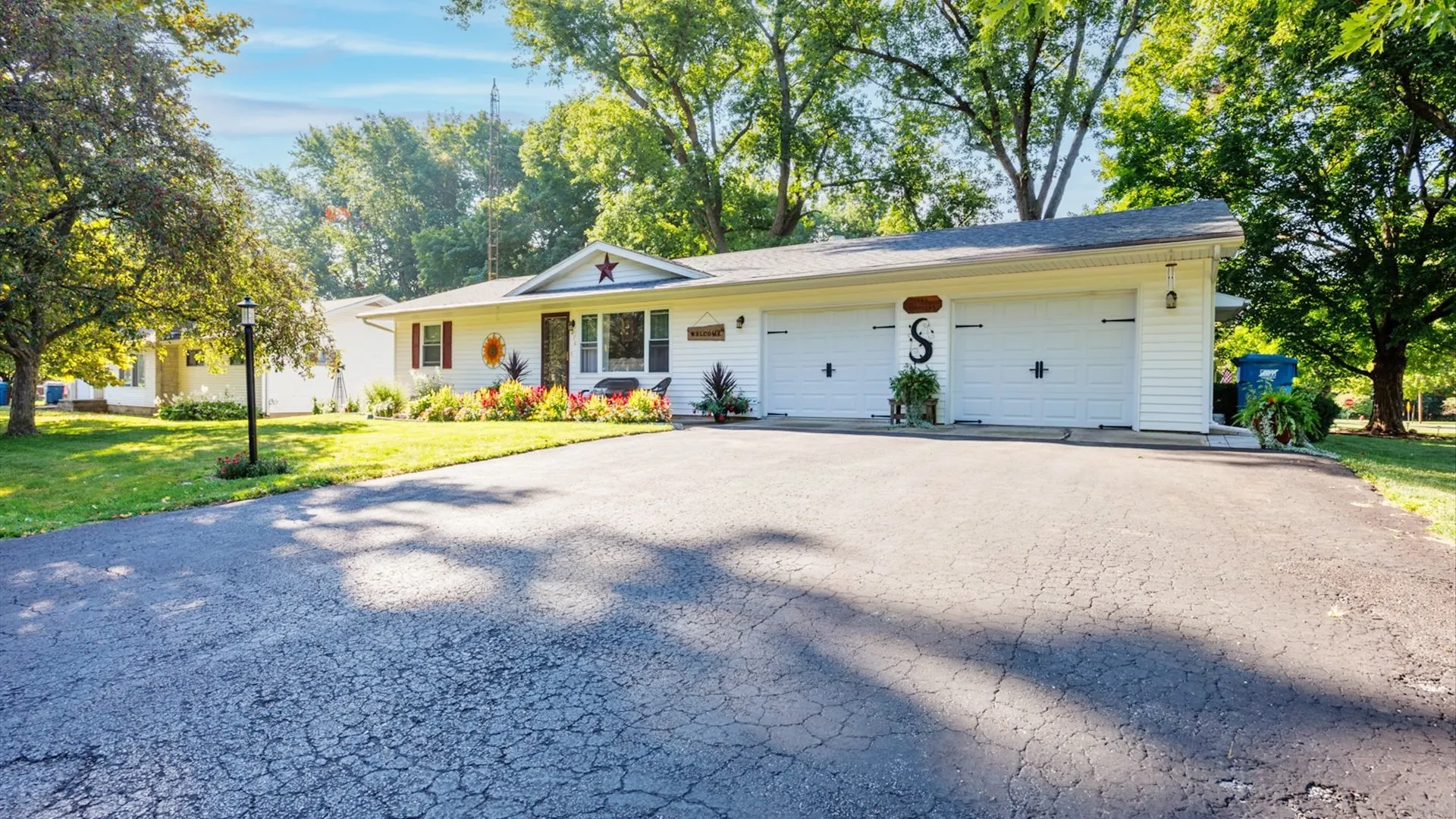 210 W North Street IL