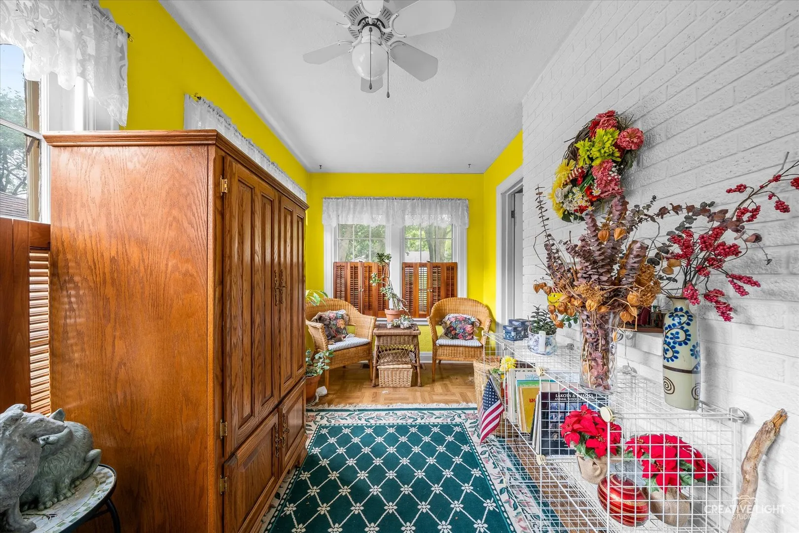 208 Ingleside Avenue IL