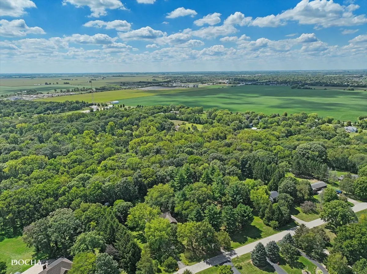 171 Woodland Drive IL