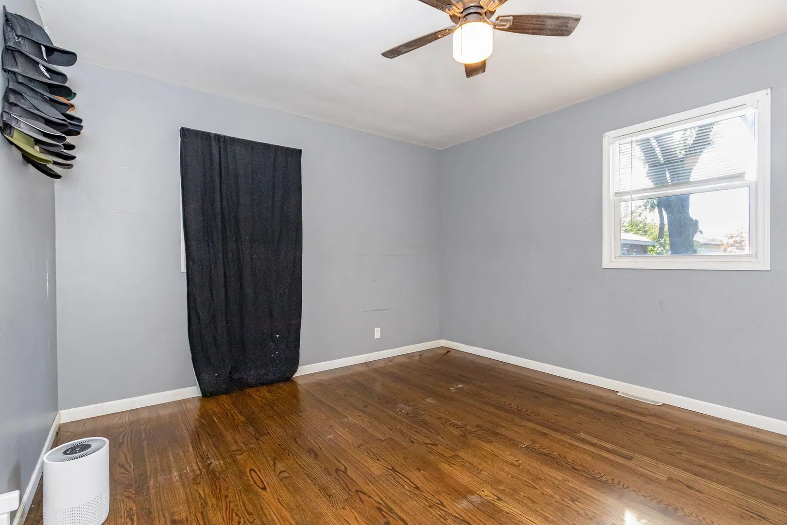 1005 Plaza Drive IL
