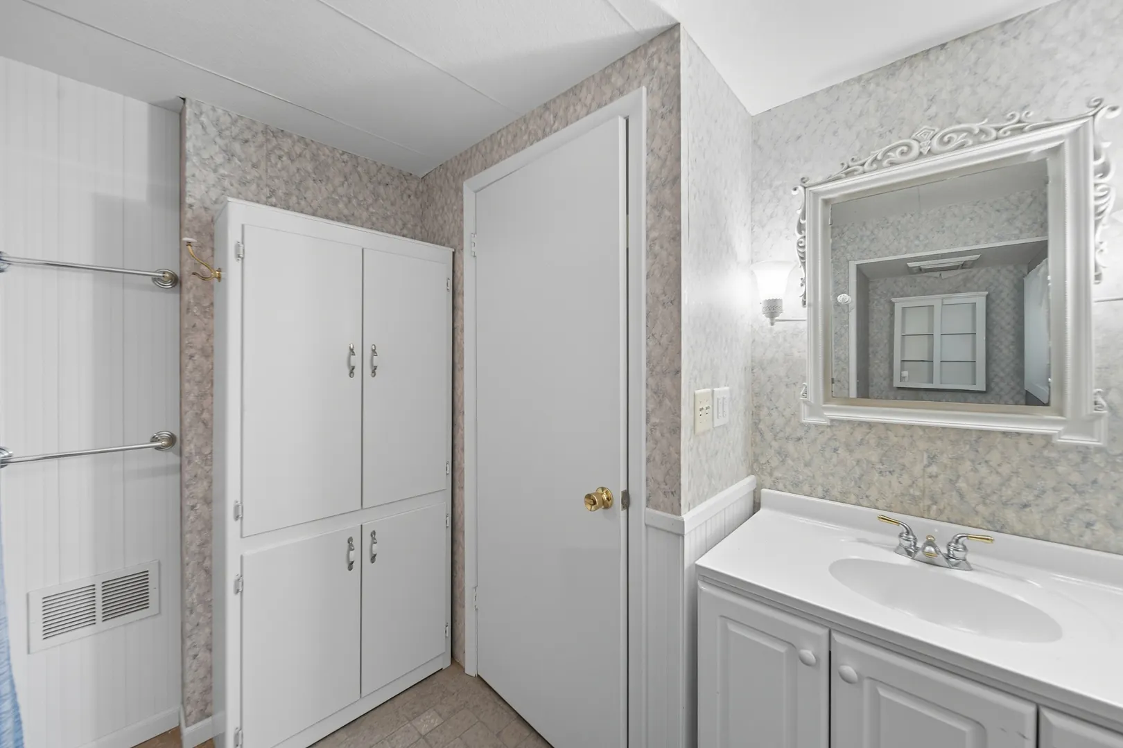 903 7th Avenue IL