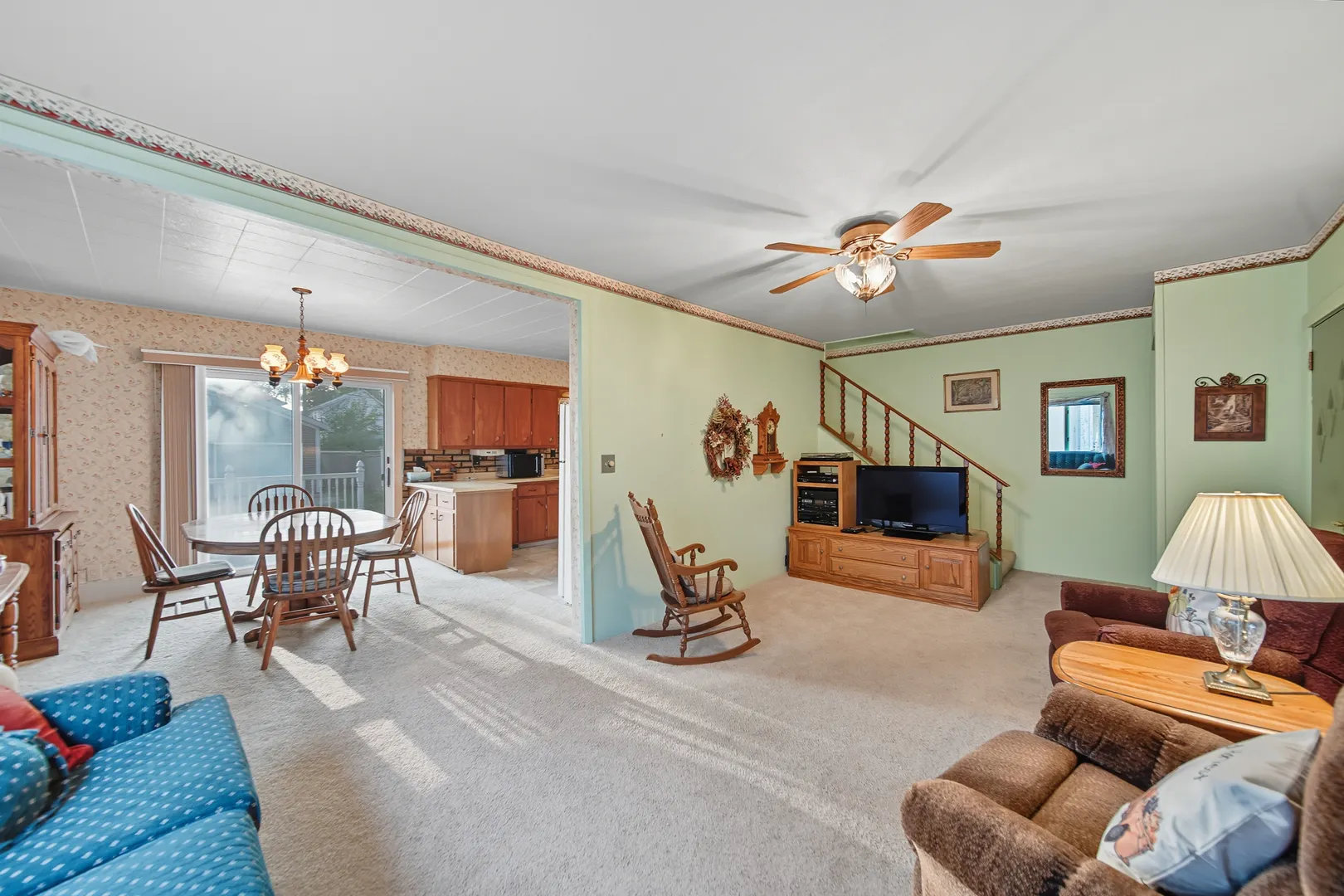 903 7th Avenue IL