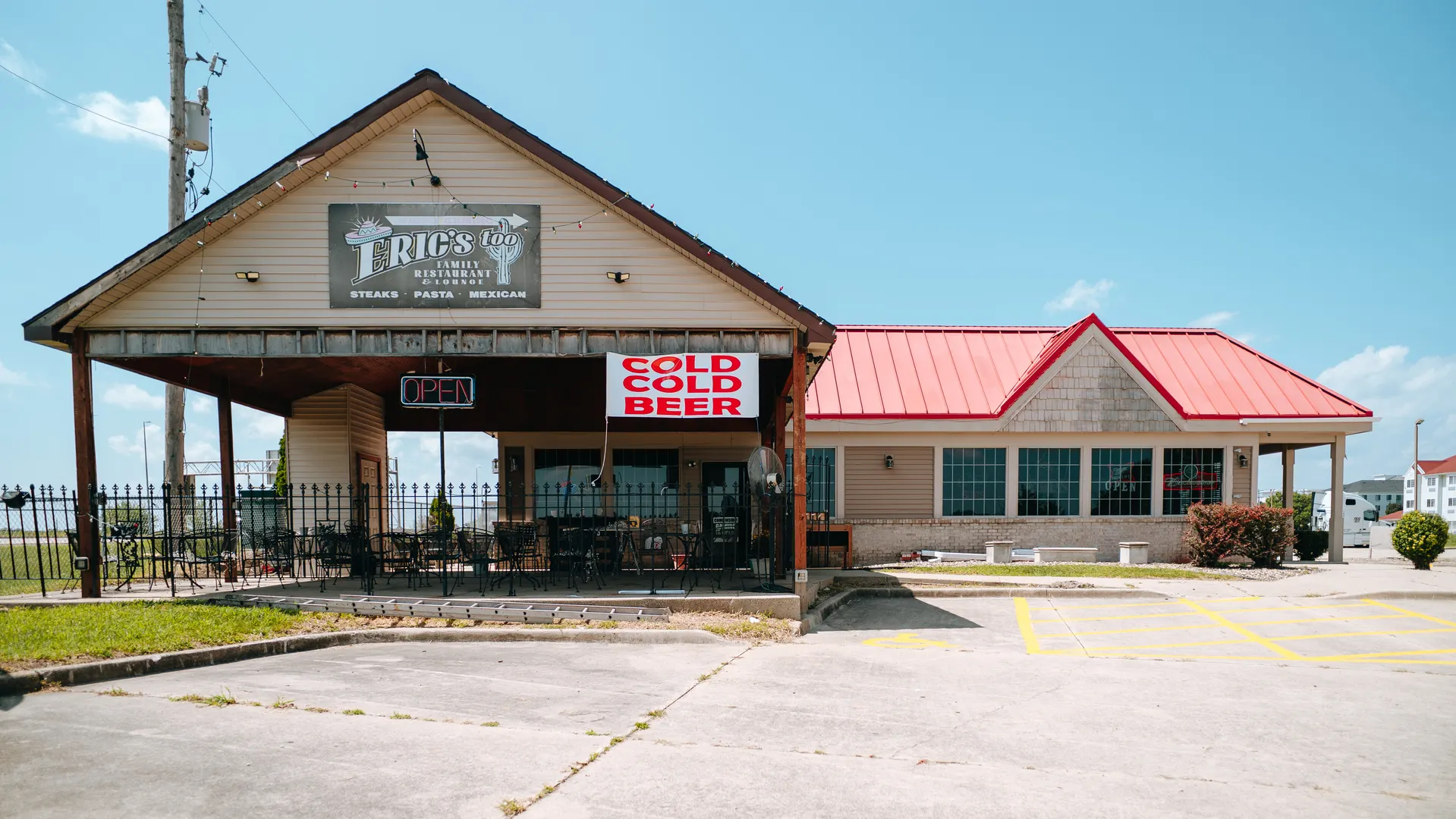 921 Maple Hill Road N IL