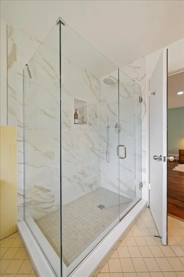 746 Woodridge Lane IL