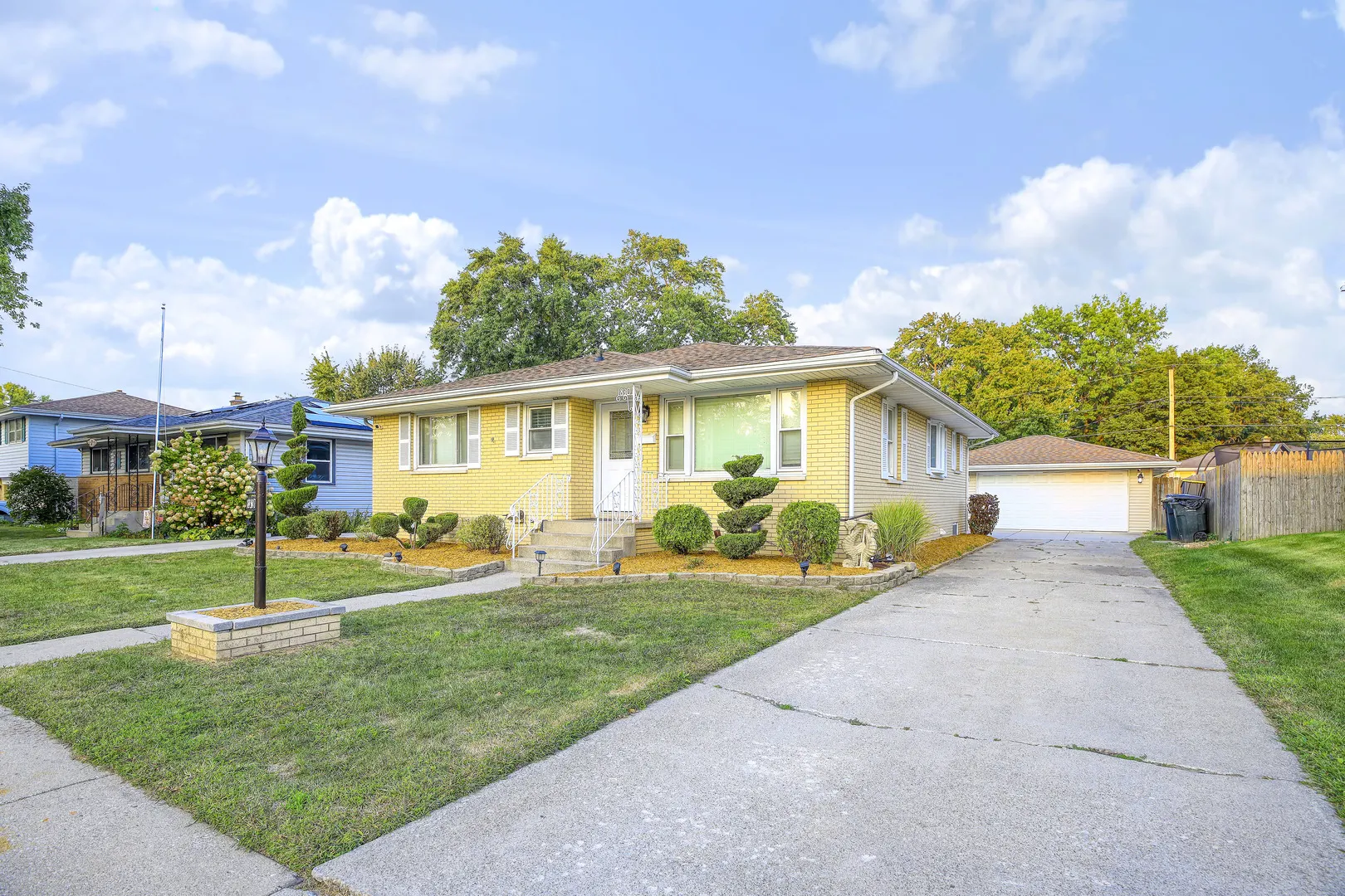 18307 Locust Street IL