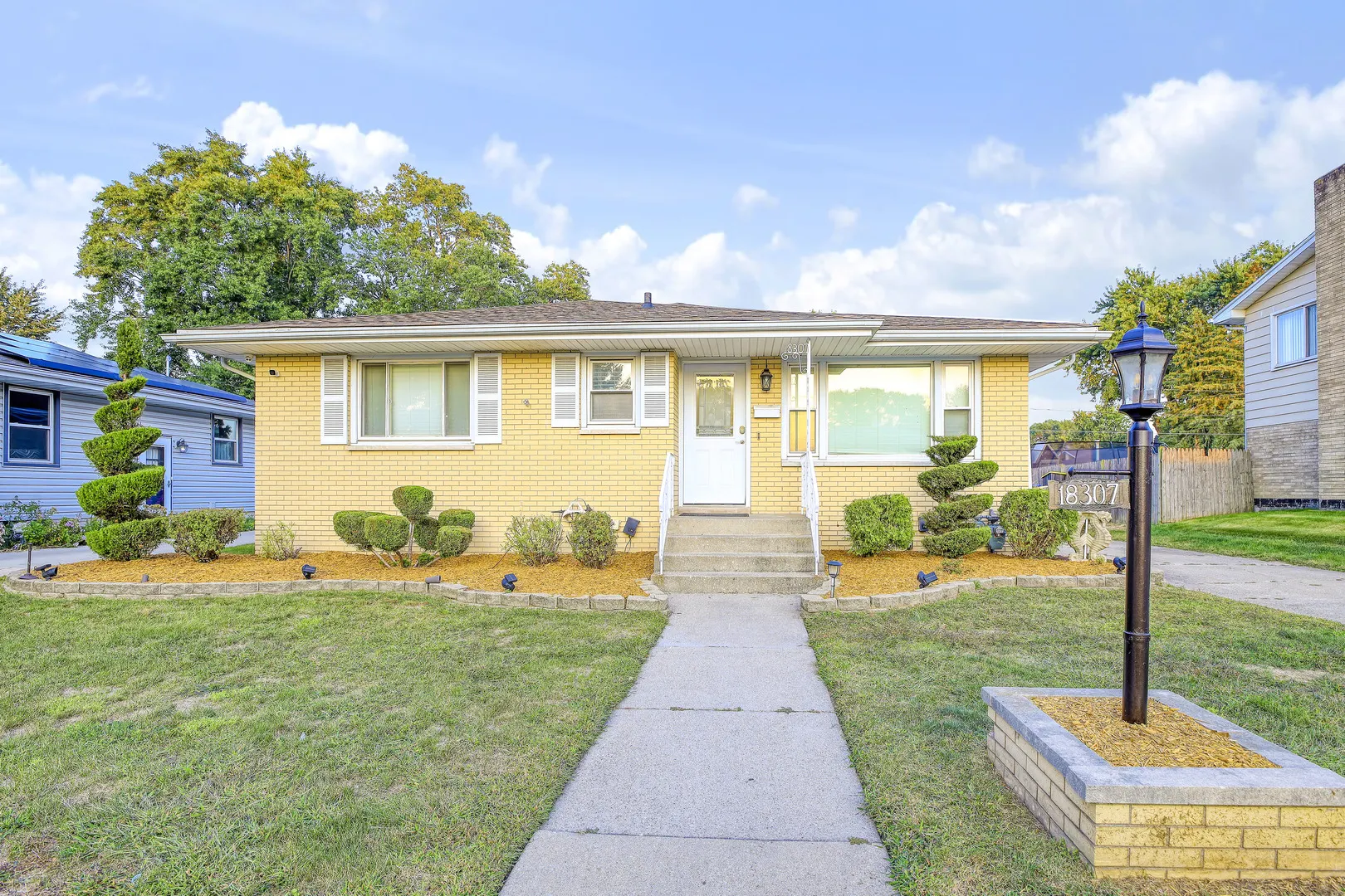 18307 Locust Street IL