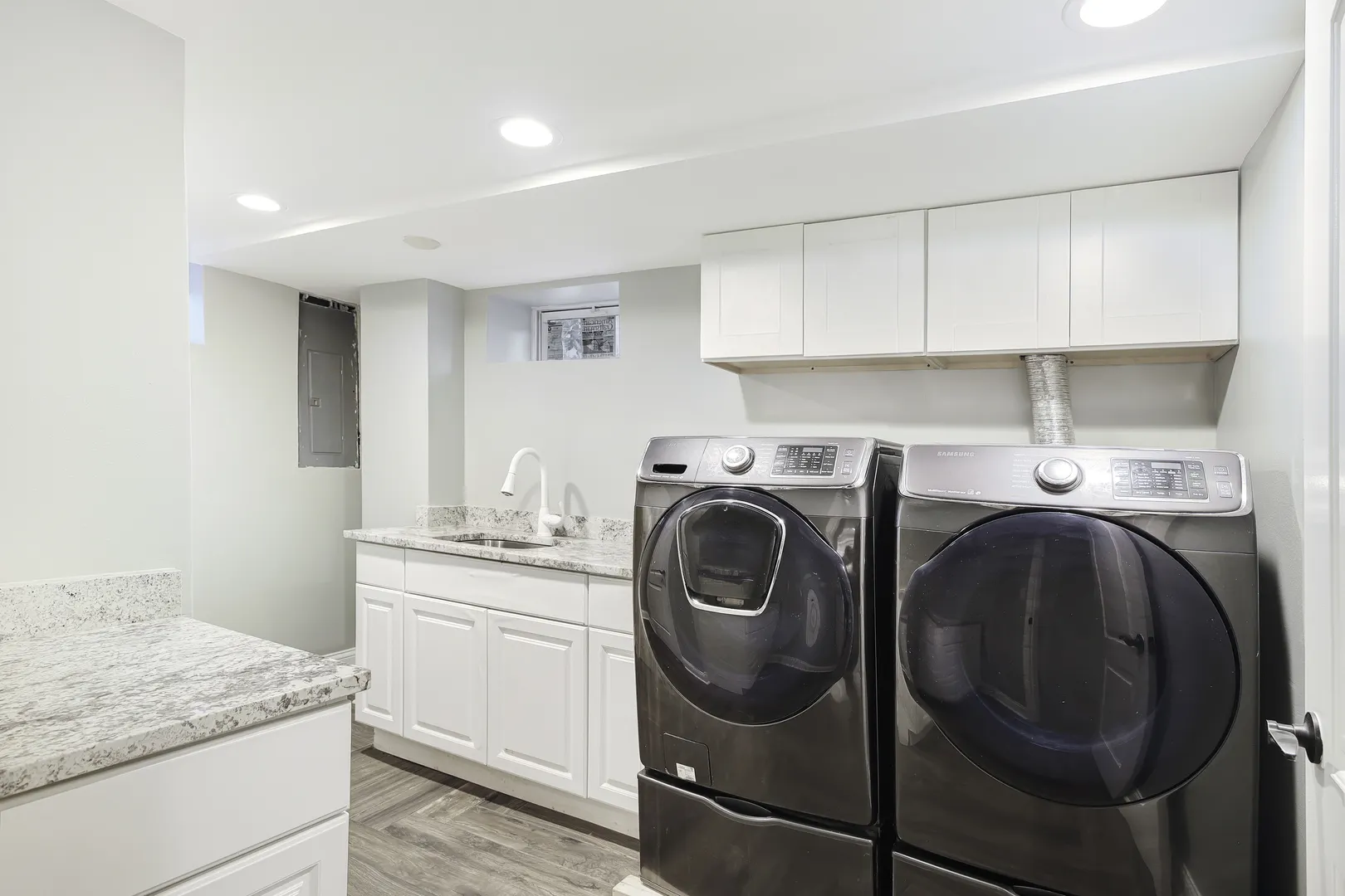 18307 Locust Street IL