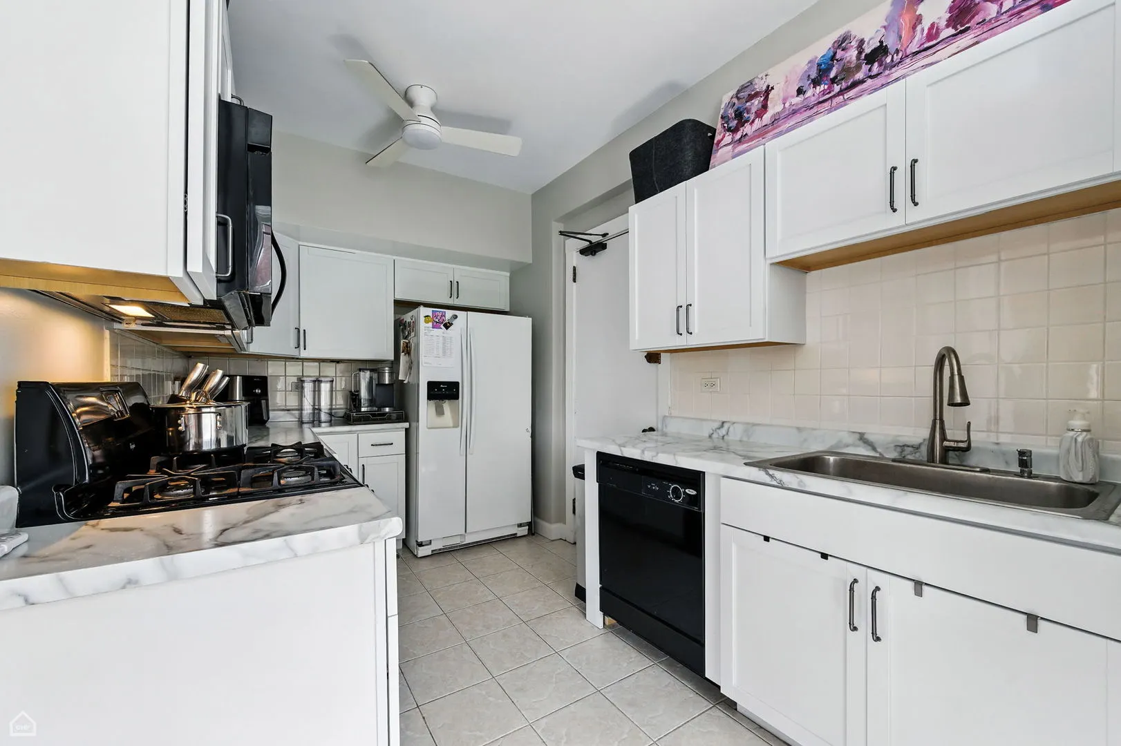 5000 N Marine Drive 4B IL