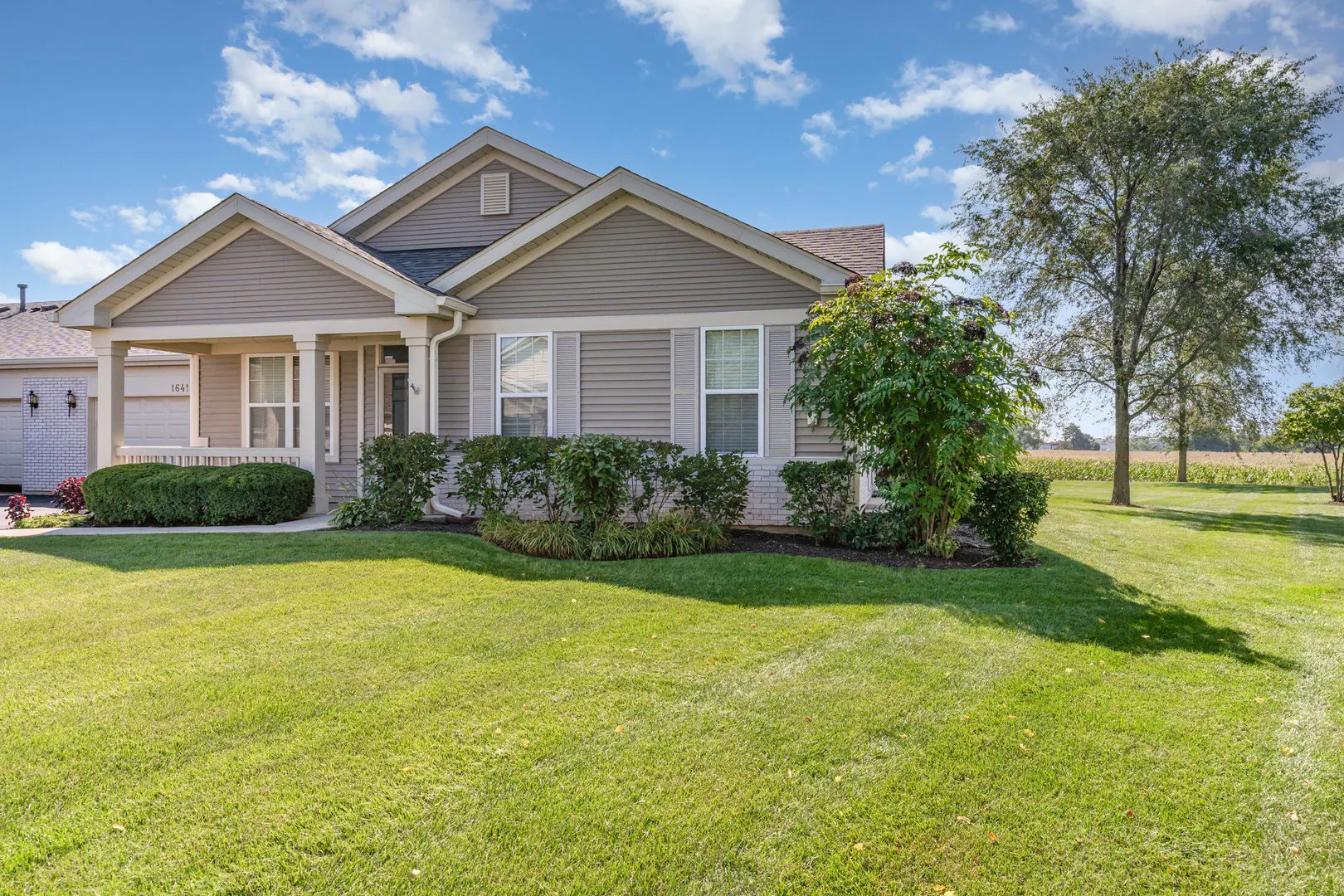 16416 Crescent Lake Court IL