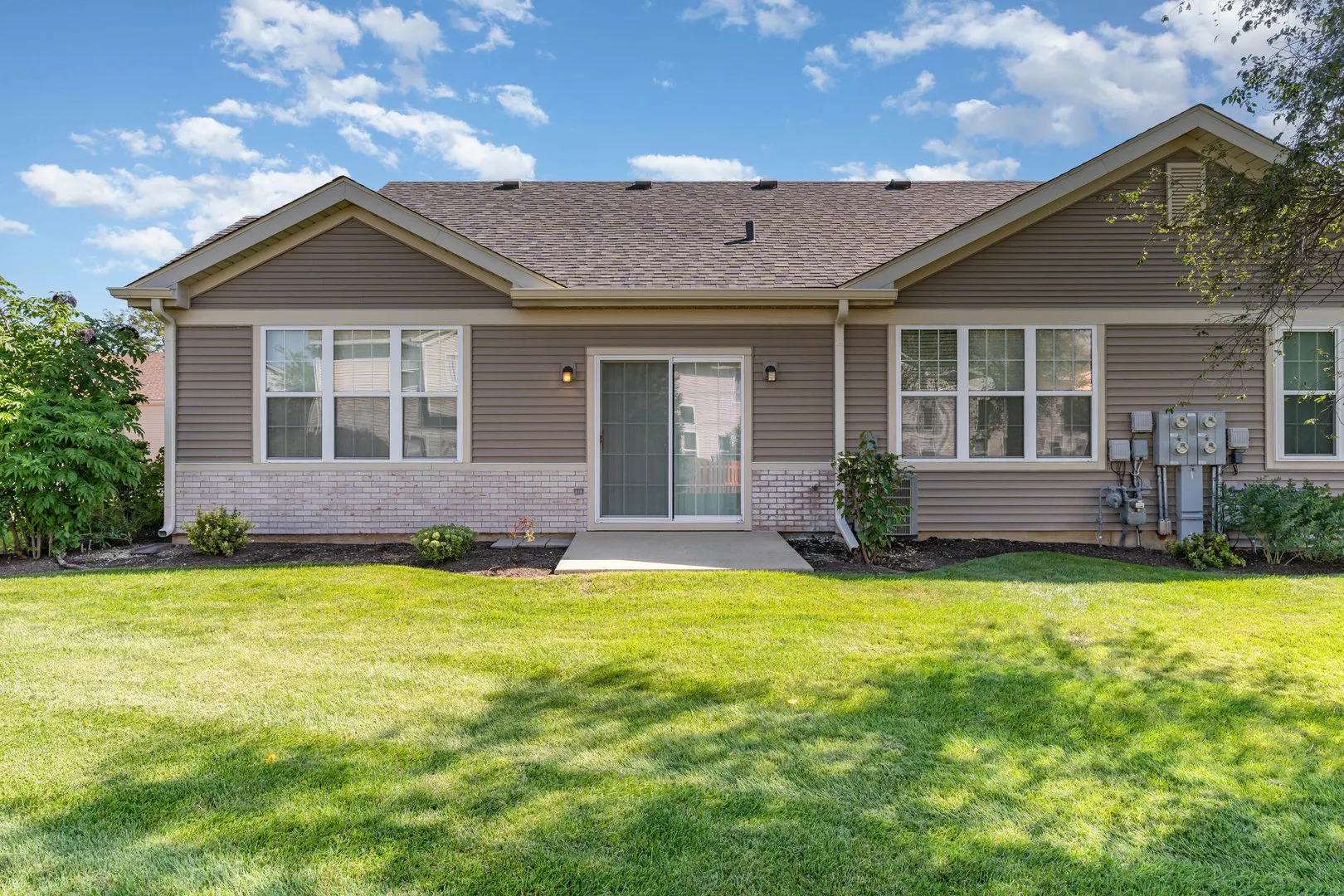 16416 Crescent Lake Court IL