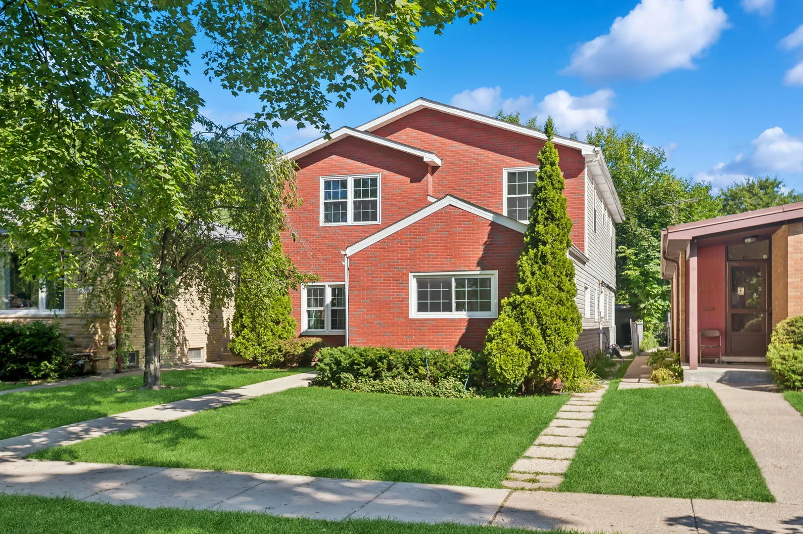 2011 Brummel Street IL