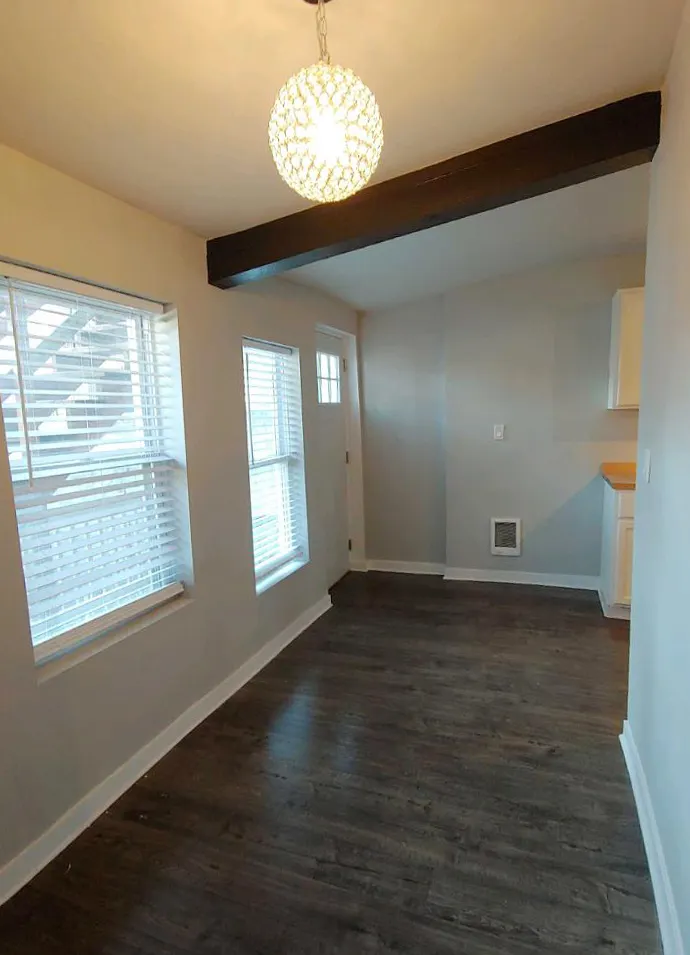 2655 W 24th Place IL