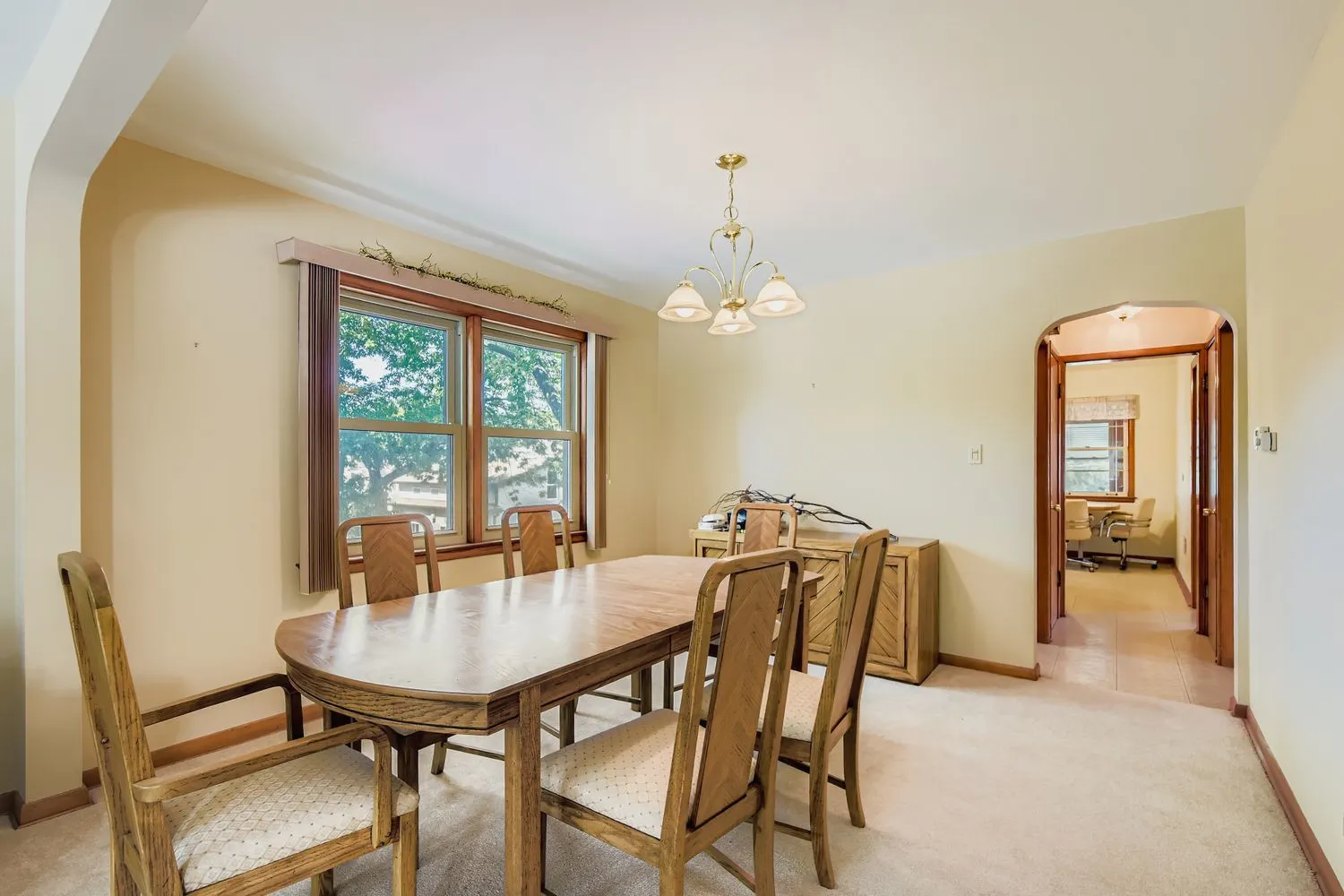 4924 W Montrose Avenue IL