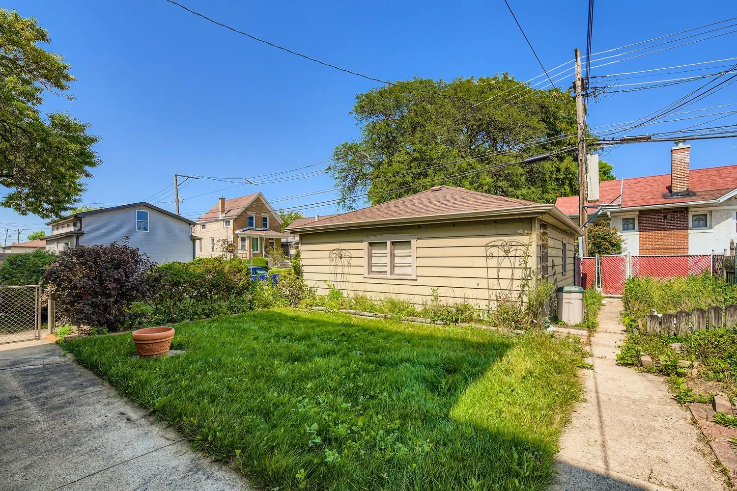 4924 W Montrose Avenue IL