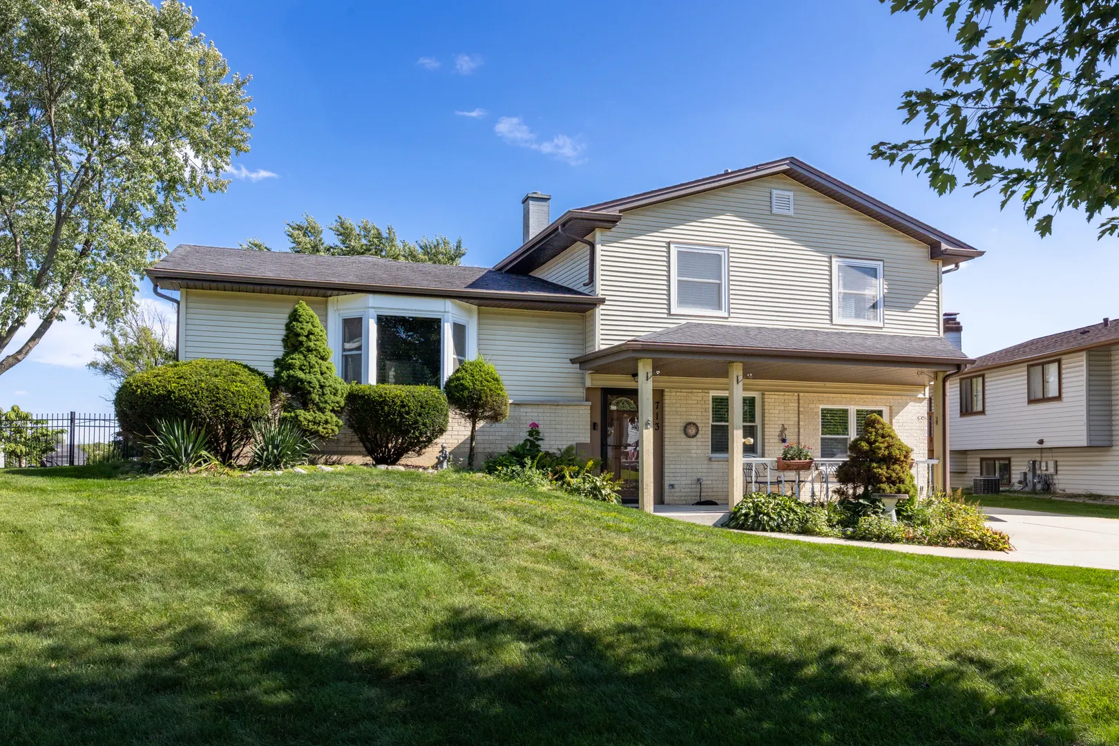 713 Oklahoma Way IL