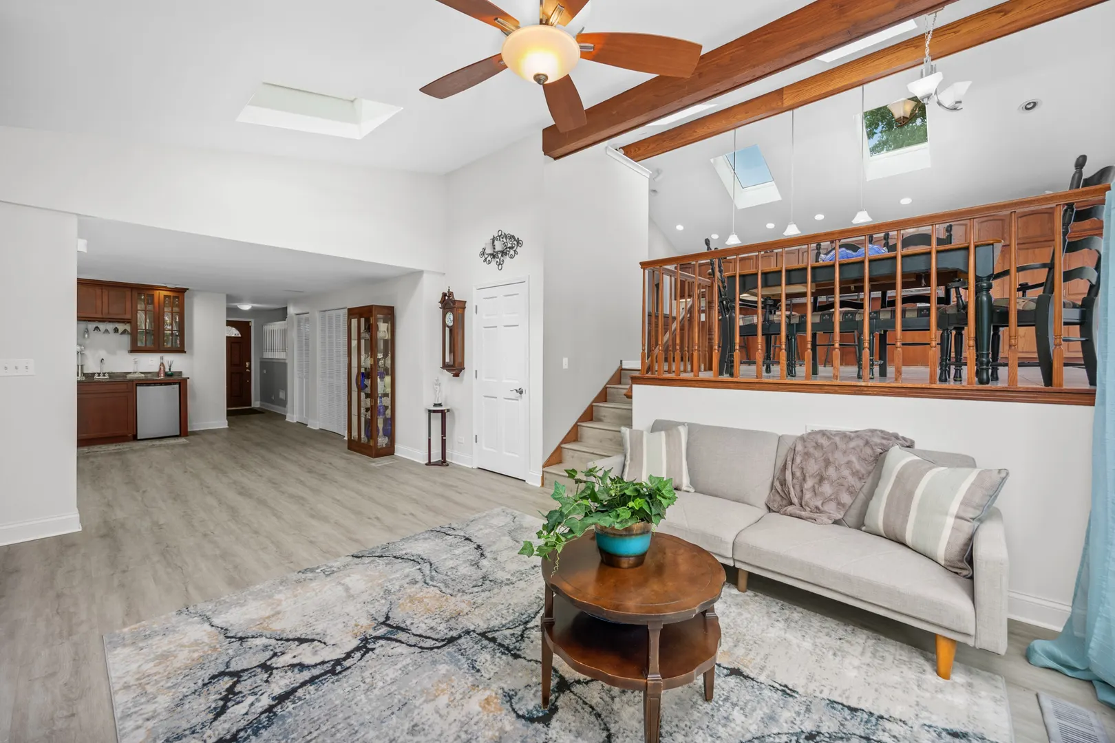 713 Oklahoma Way IL