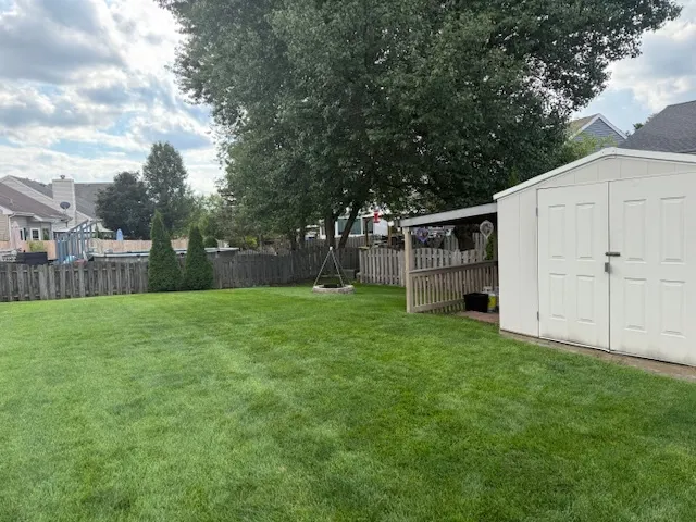 2611 Fairfax Lane IL