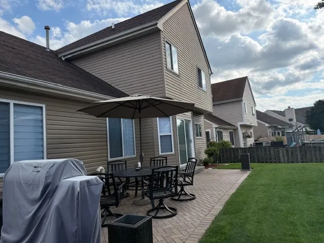 2611 Fairfax Lane IL