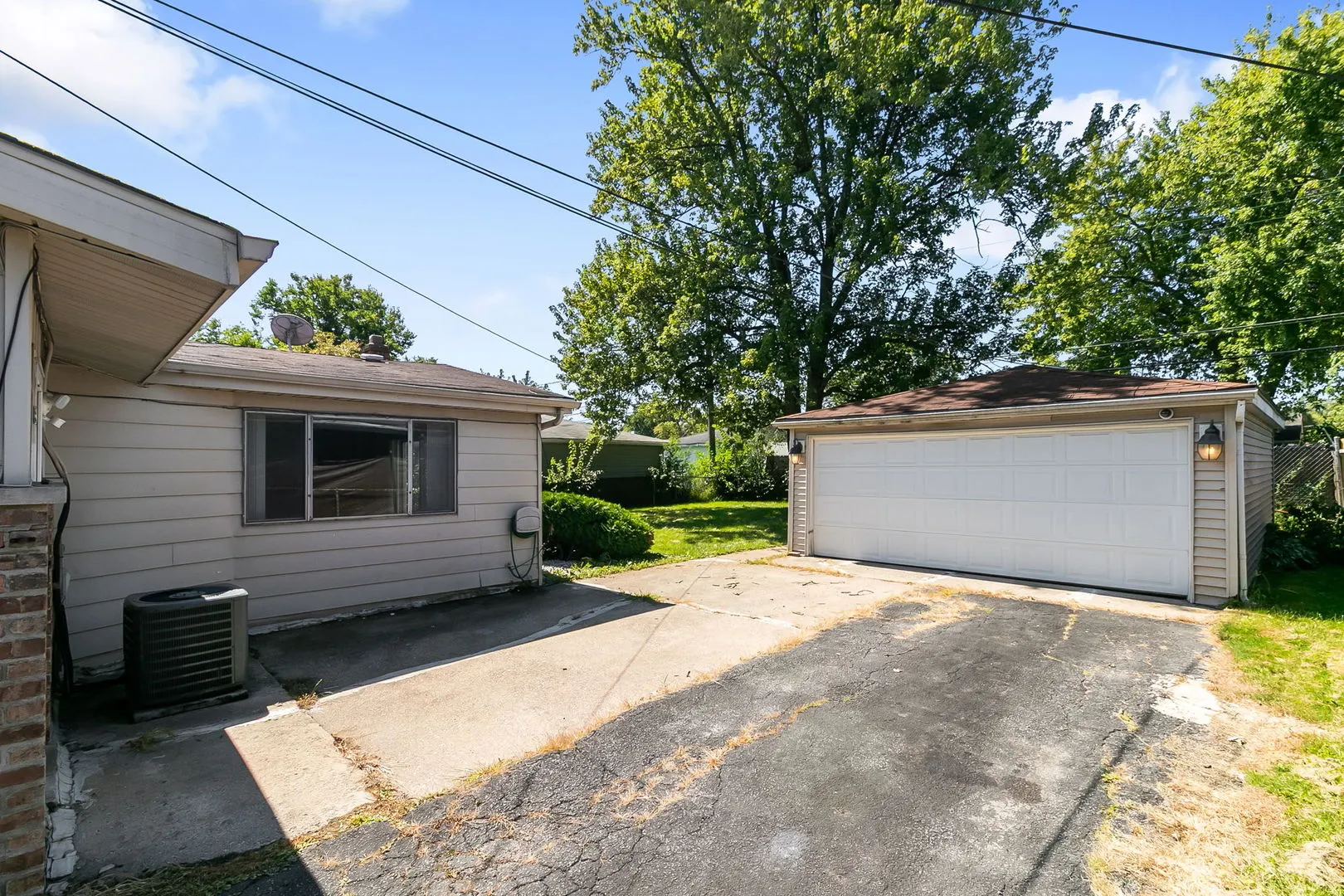 1354 STANLEY Boulevard IL