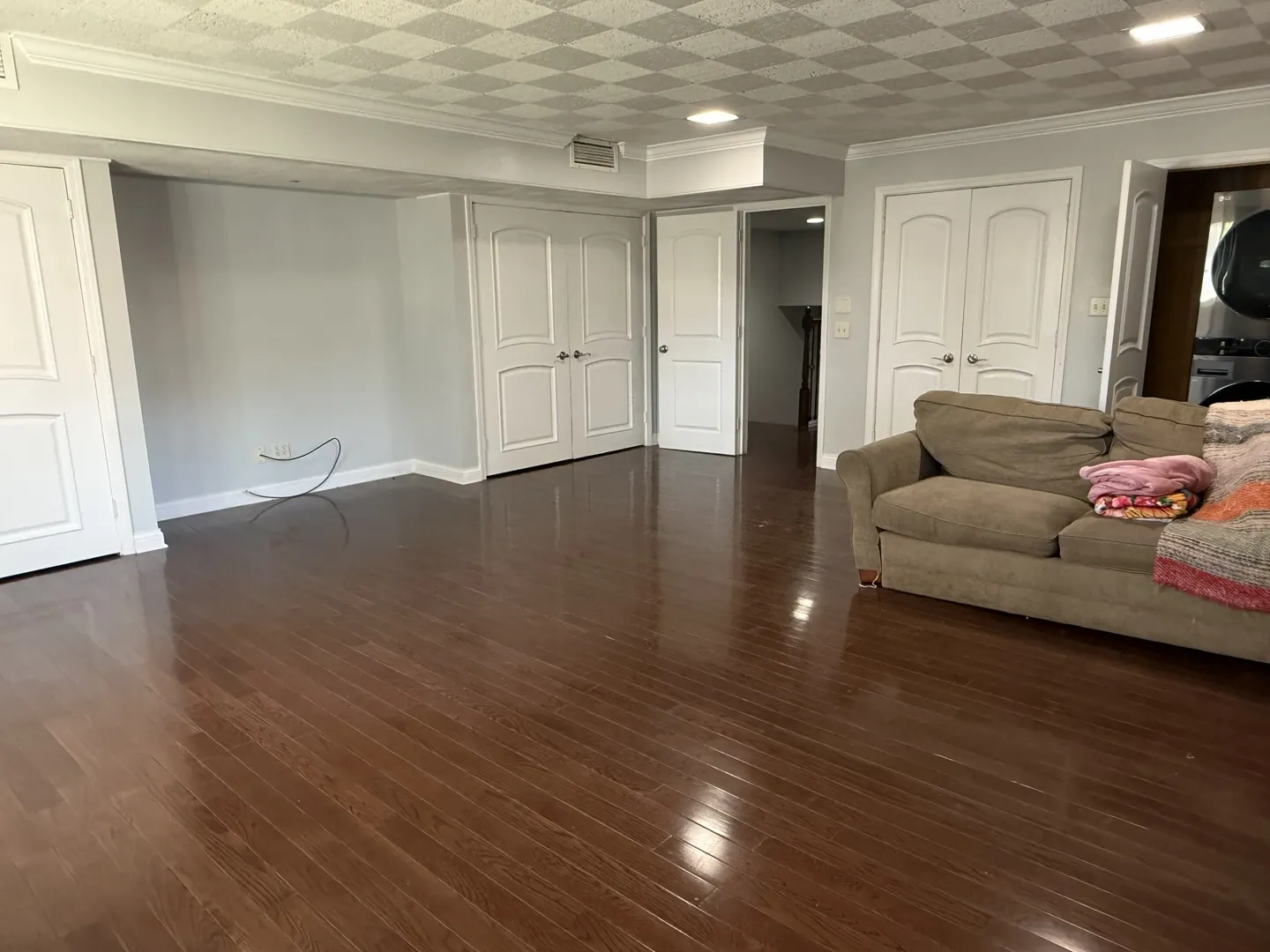 402 W Le Fevre Road IL