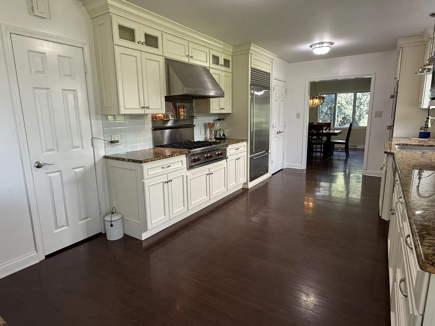 402 W Le Fevre Road IL