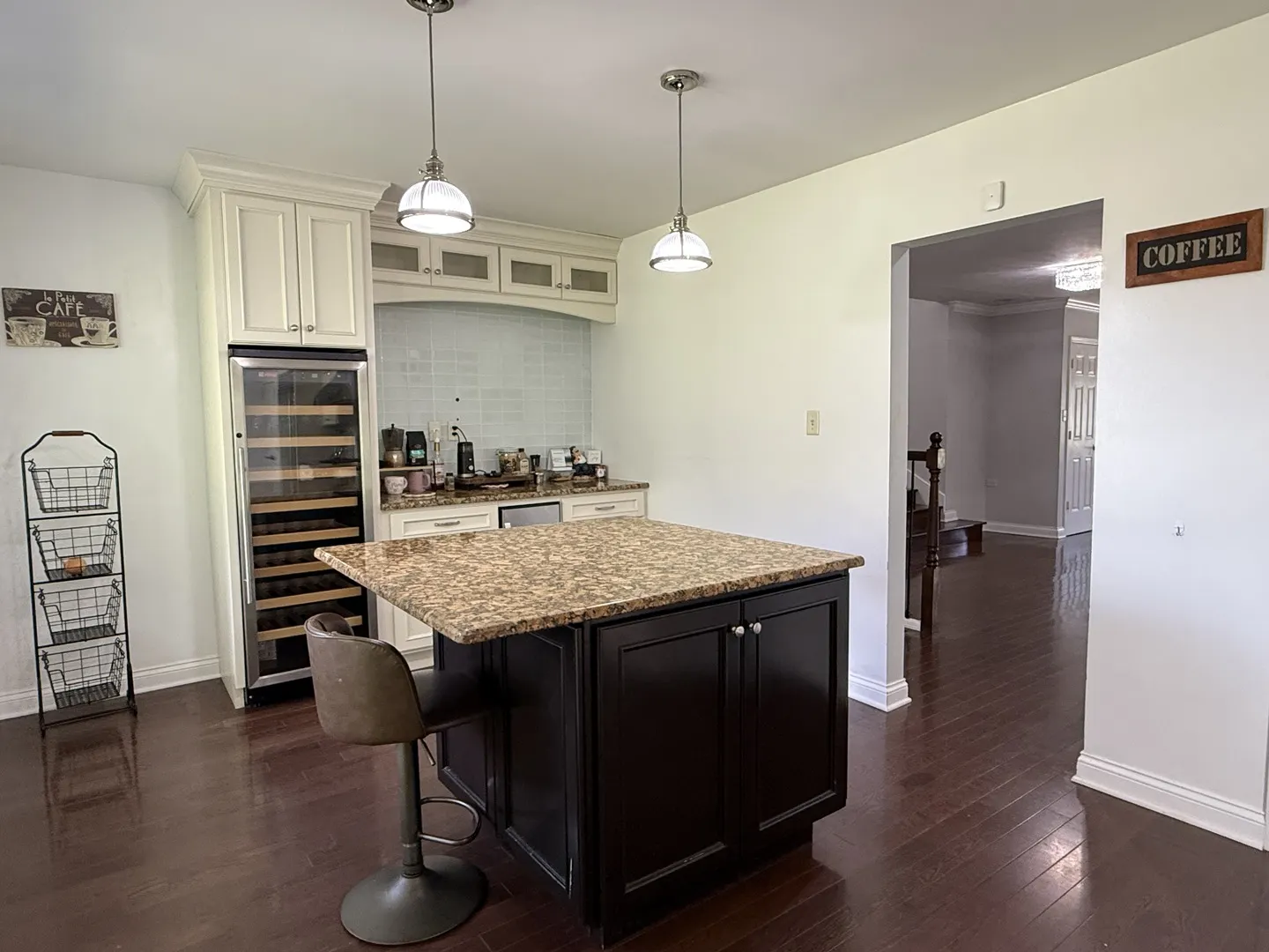 402 W Le Fevre Road IL