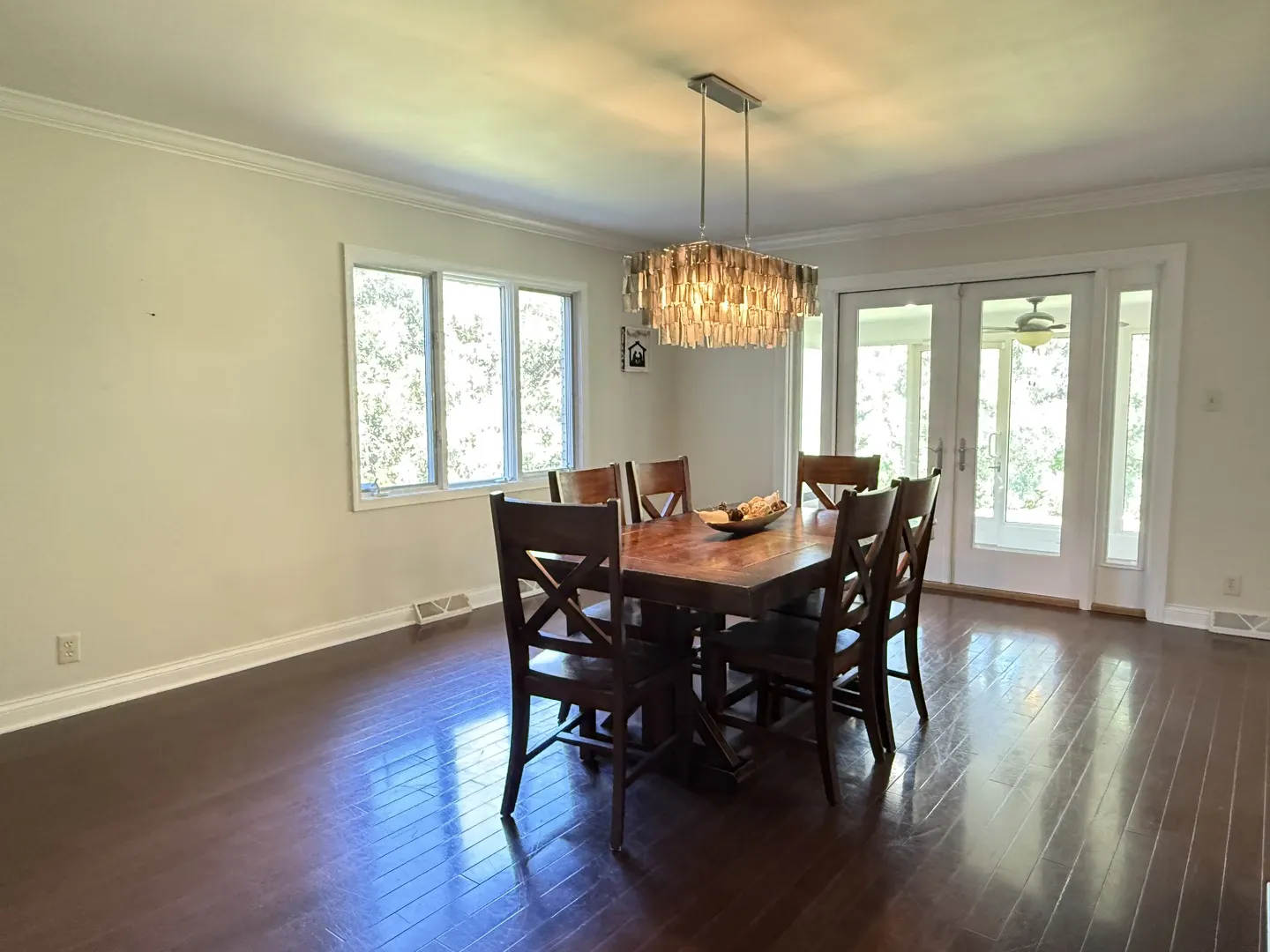 402 W Le Fevre Road IL