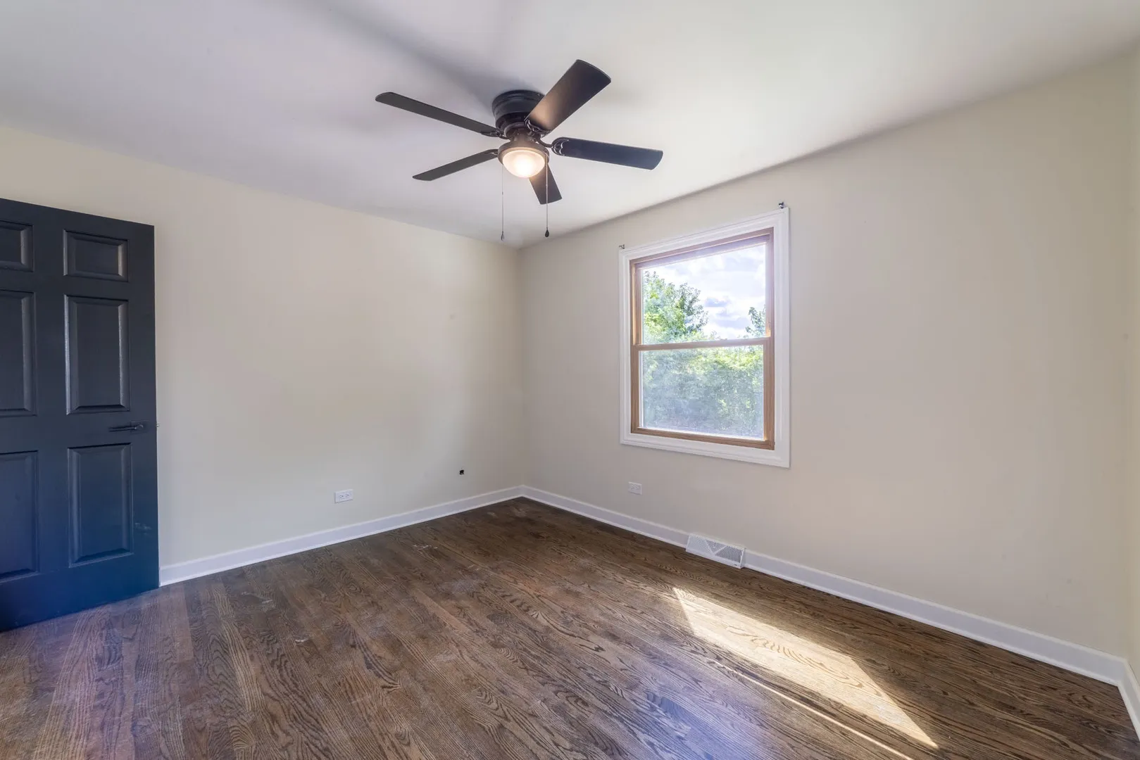 7727 166th Street IL
