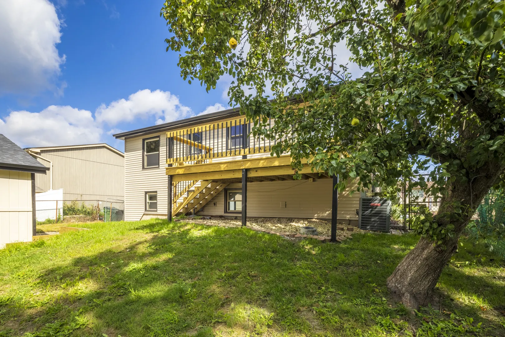 7727 166th Street IL