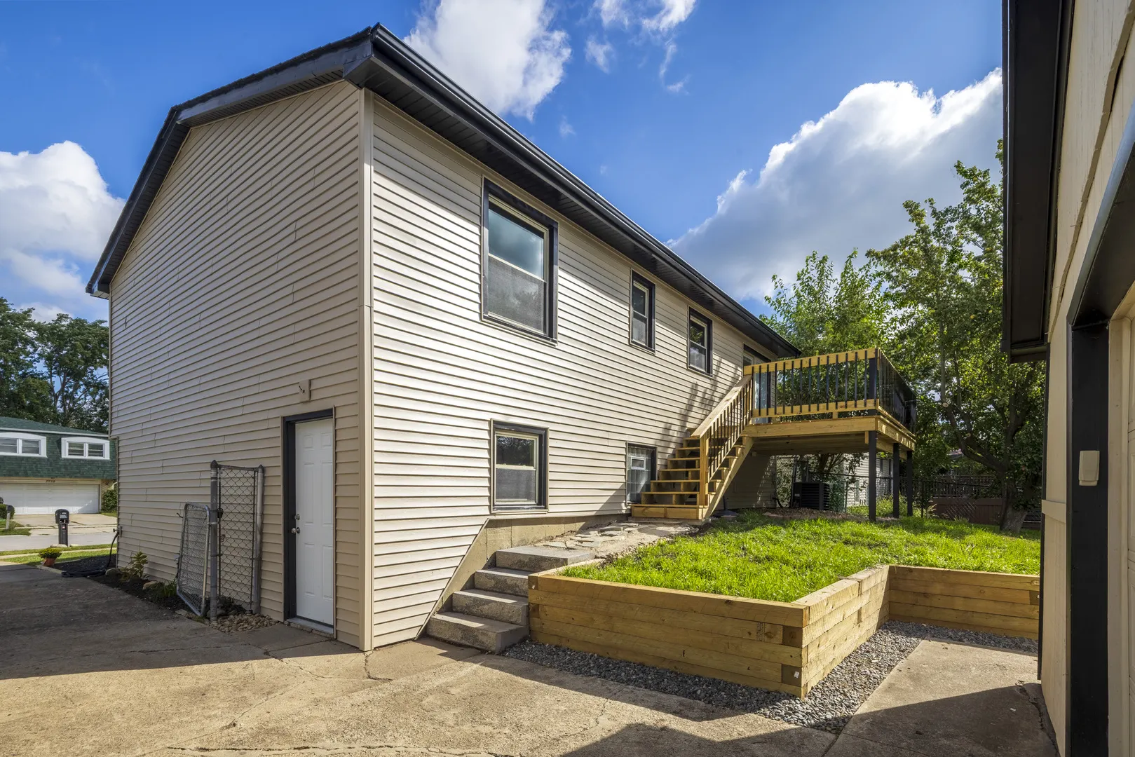 7727 166th Street IL