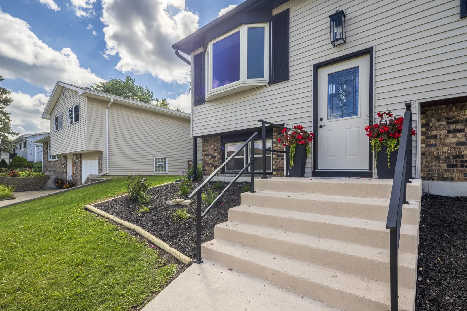 7727 166th Street IL