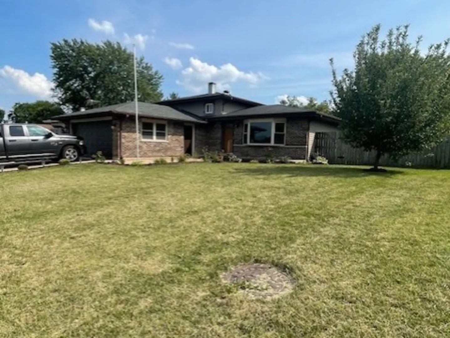 647 W Stearns Road W IL
