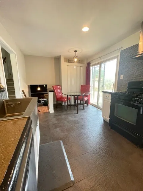 647 W Stearns Road W IL
