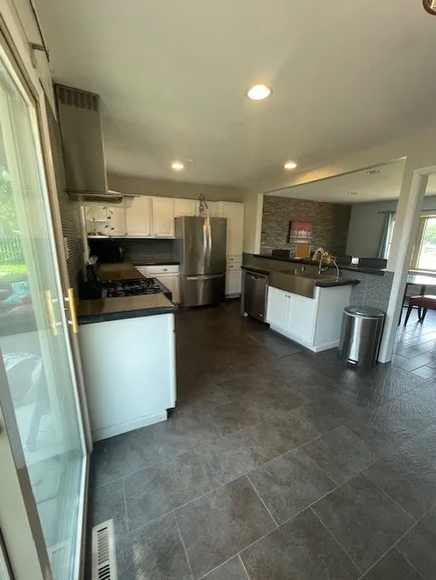 647 W Stearns Road W IL
