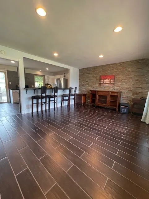 647 W Stearns Road W IL