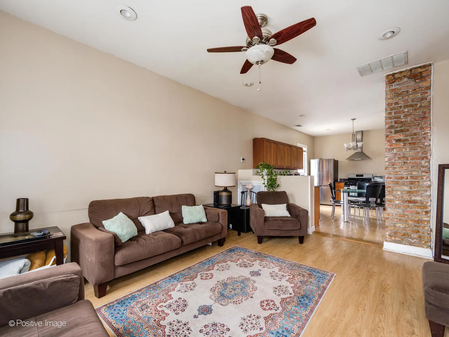 917 W 34th Place IL