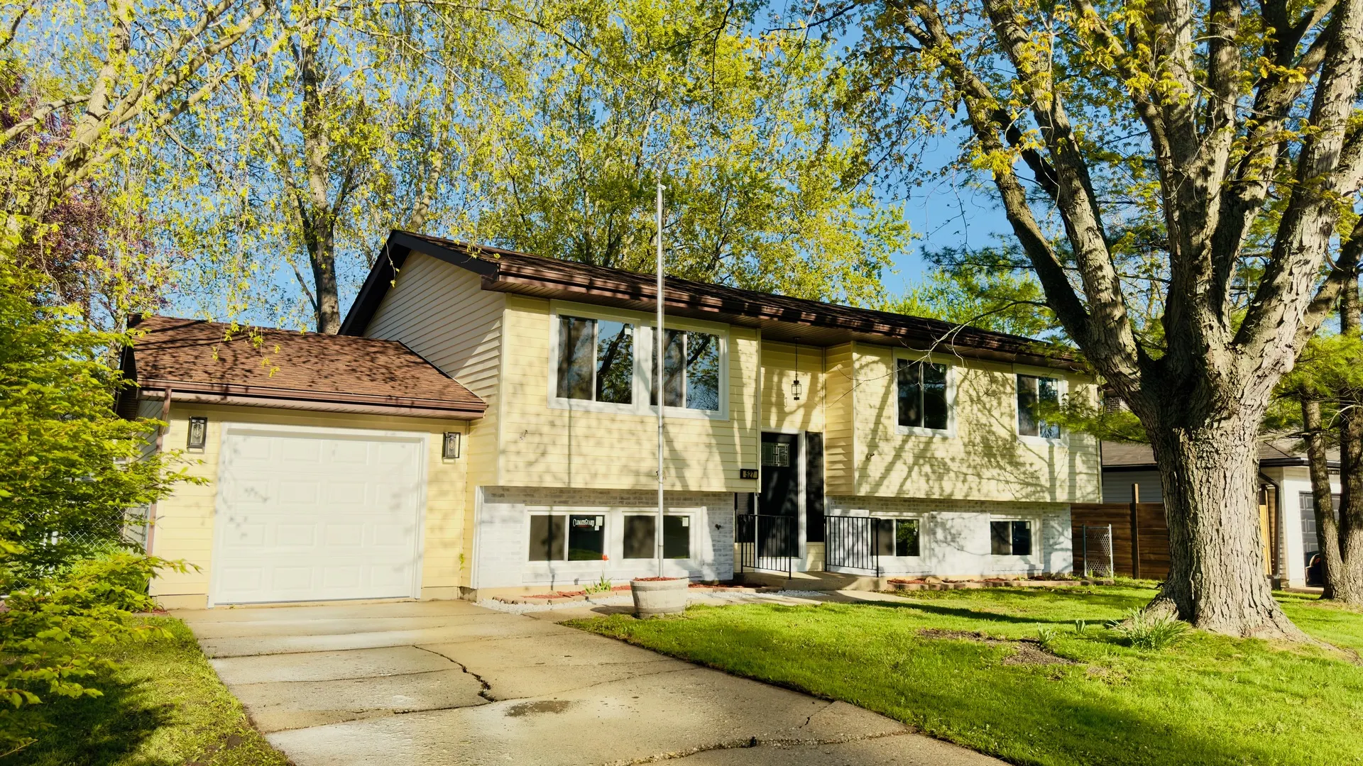 527 Northgate Road IL
