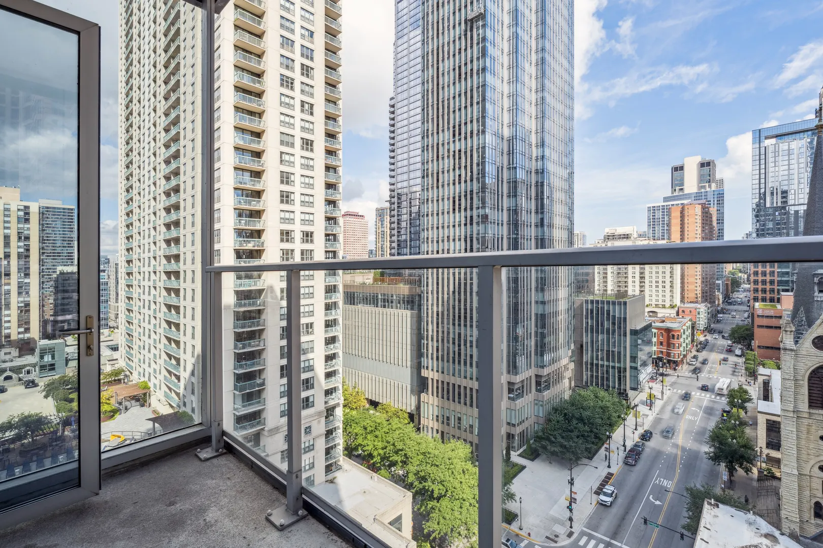8 E Huron Street 1405 IL