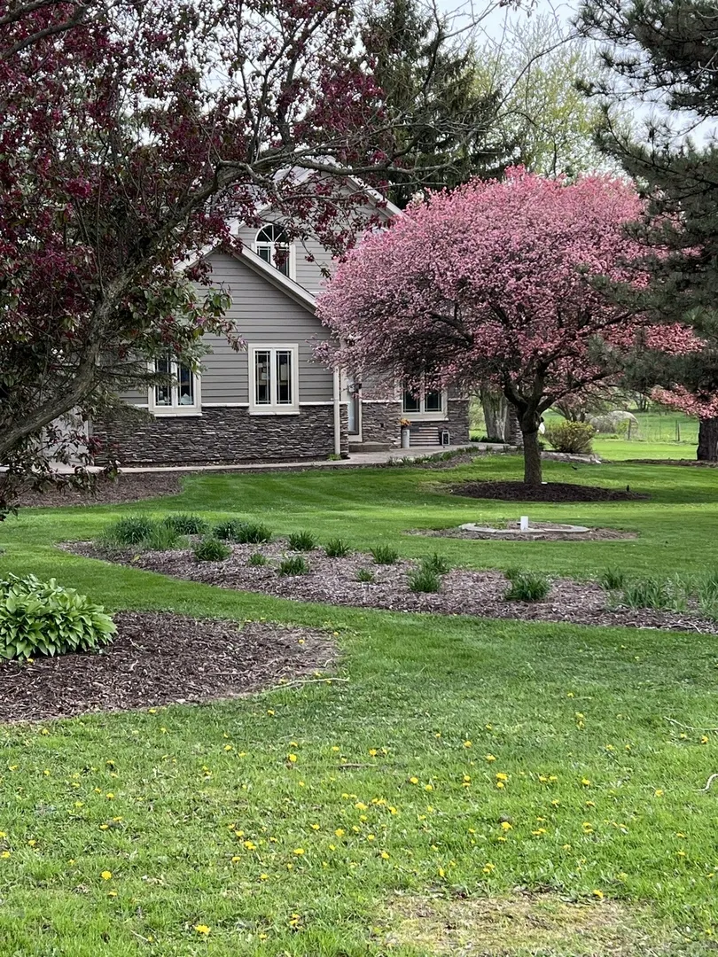 15551 W Baker Road IL