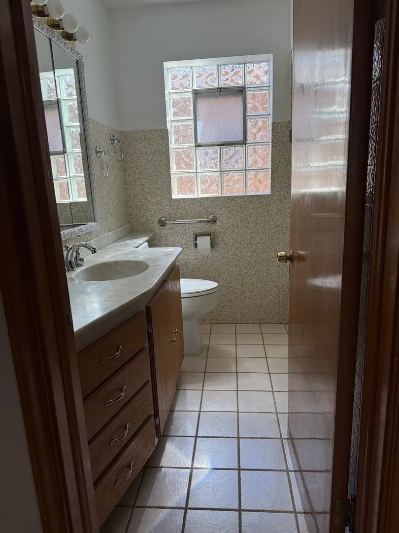 2300 Burr Oak Avenue IL