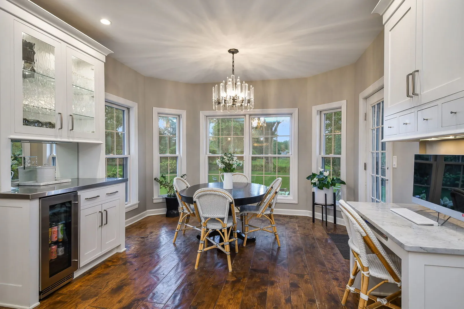924 Waverly Road IL