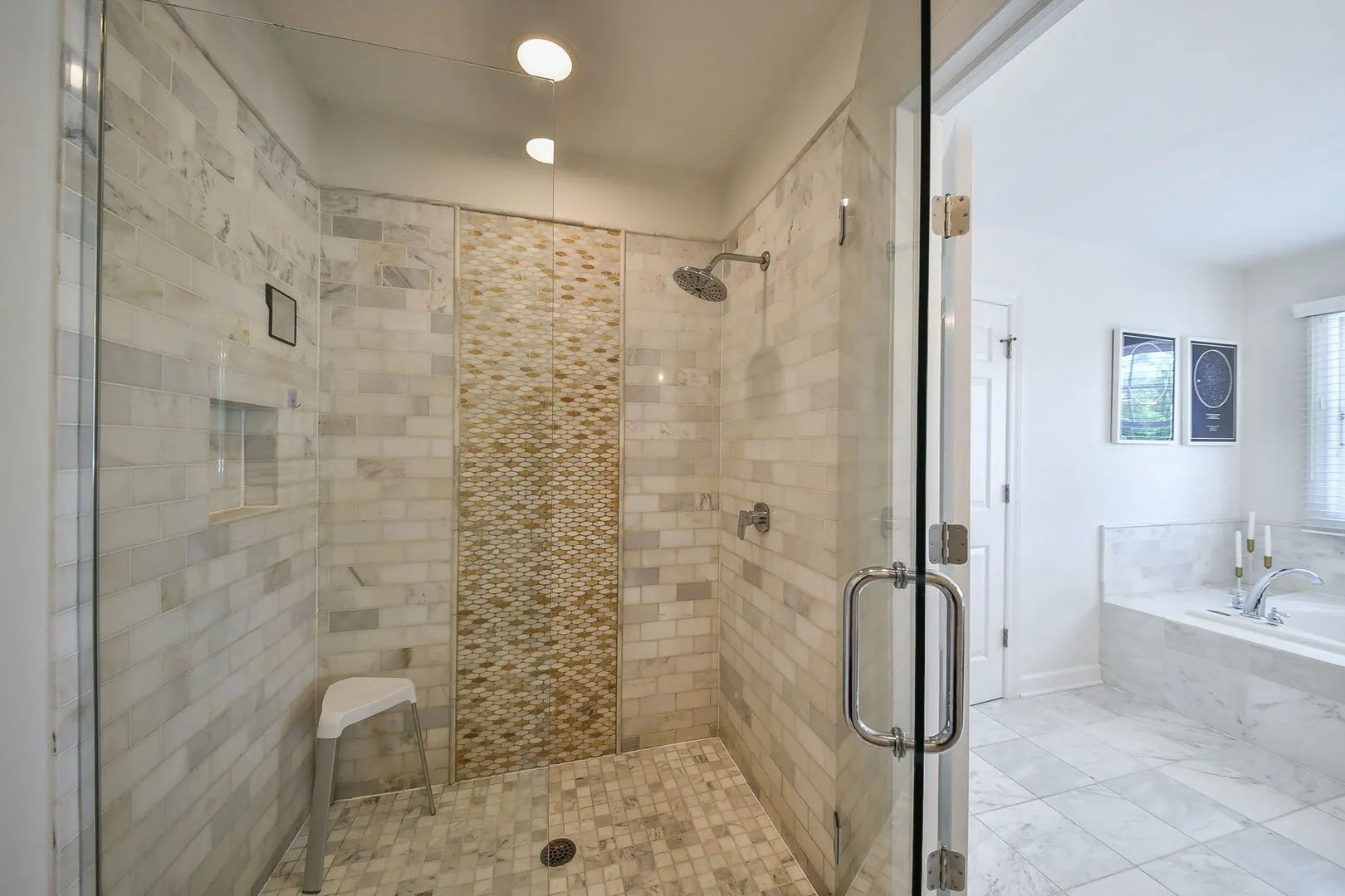 924 Waverly Road IL