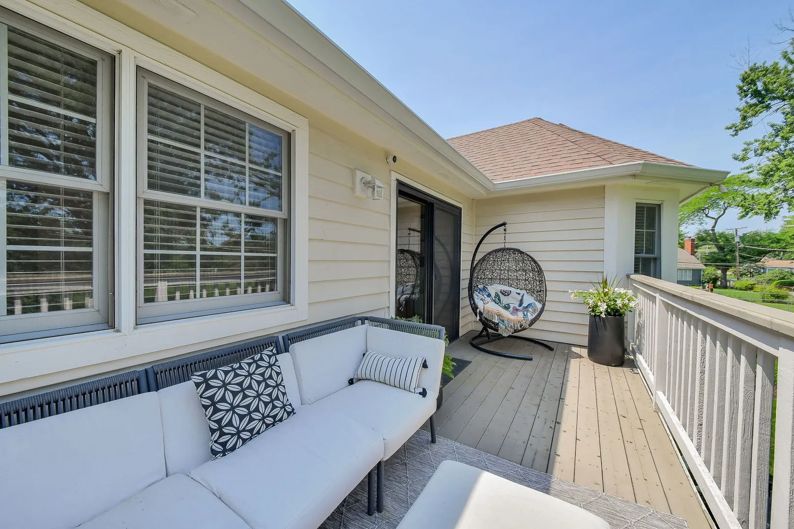 924 Waverly Road IL