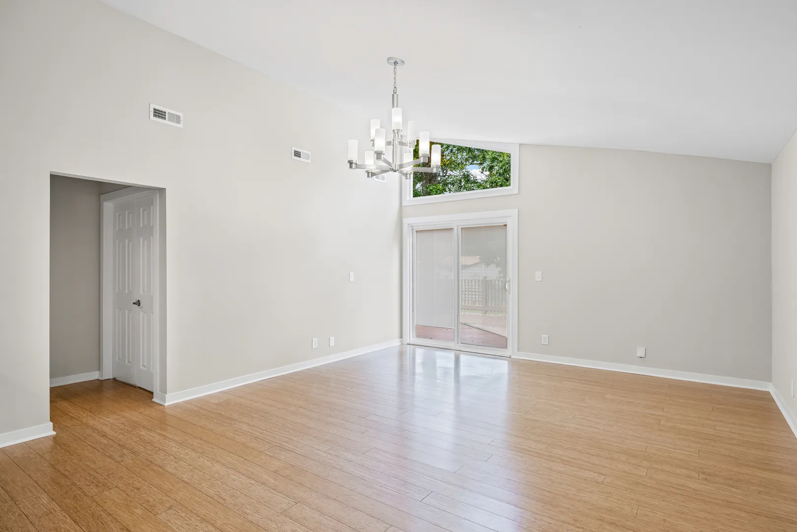 17914 W Twin Lakes Boulevard IL