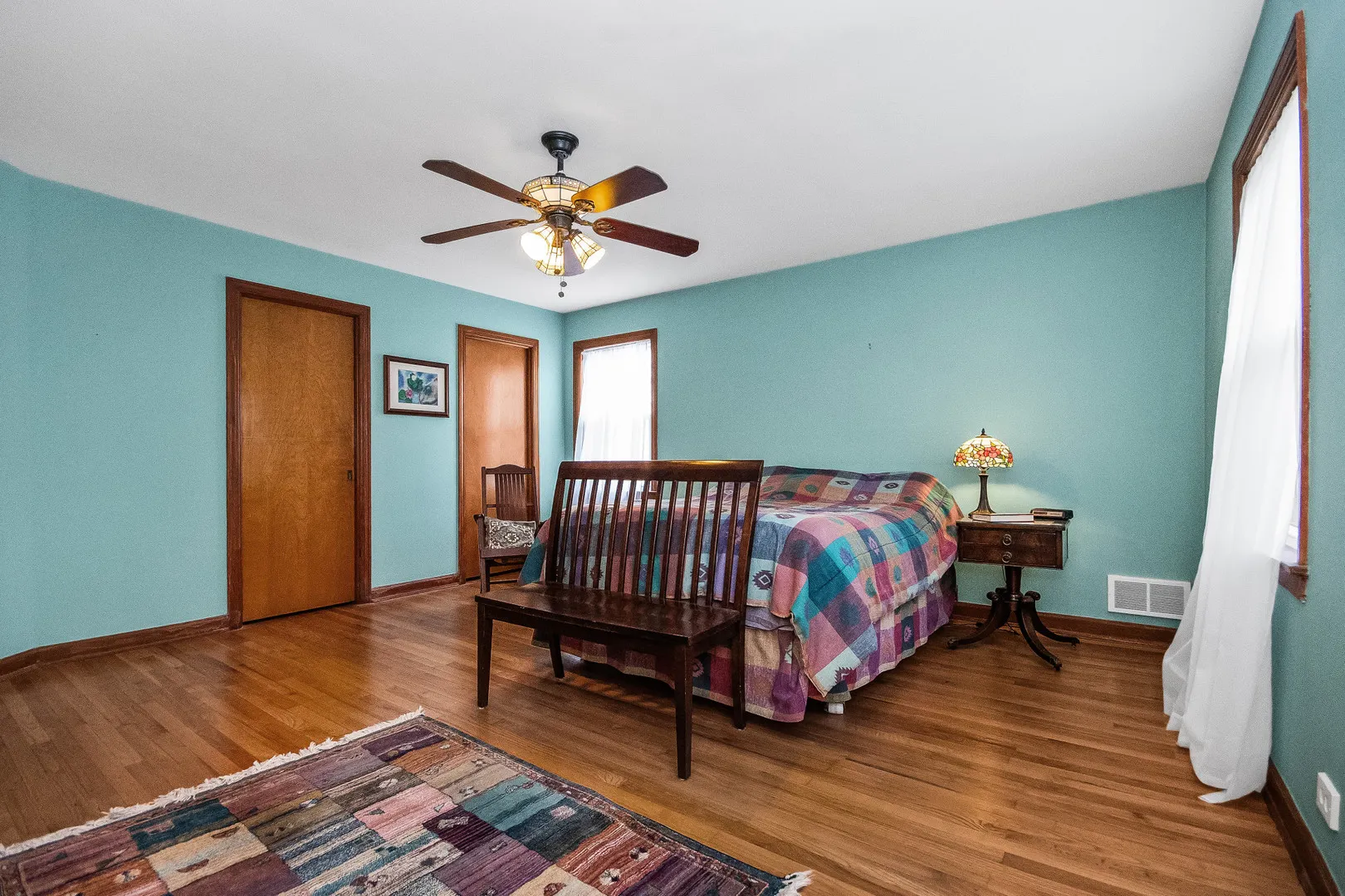 5706 N Mozart Street IL