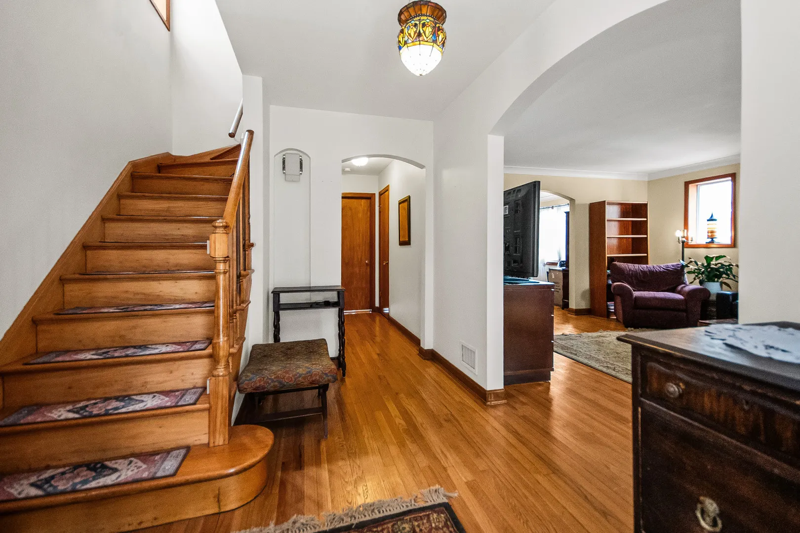5706 N Mozart Street IL
