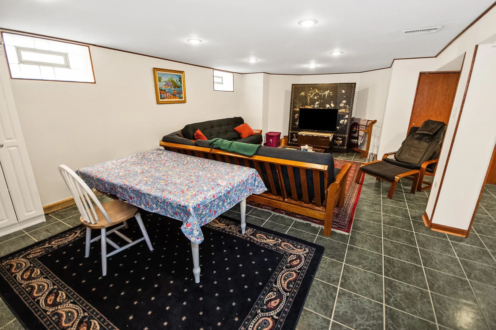 5706 N Mozart Street IL