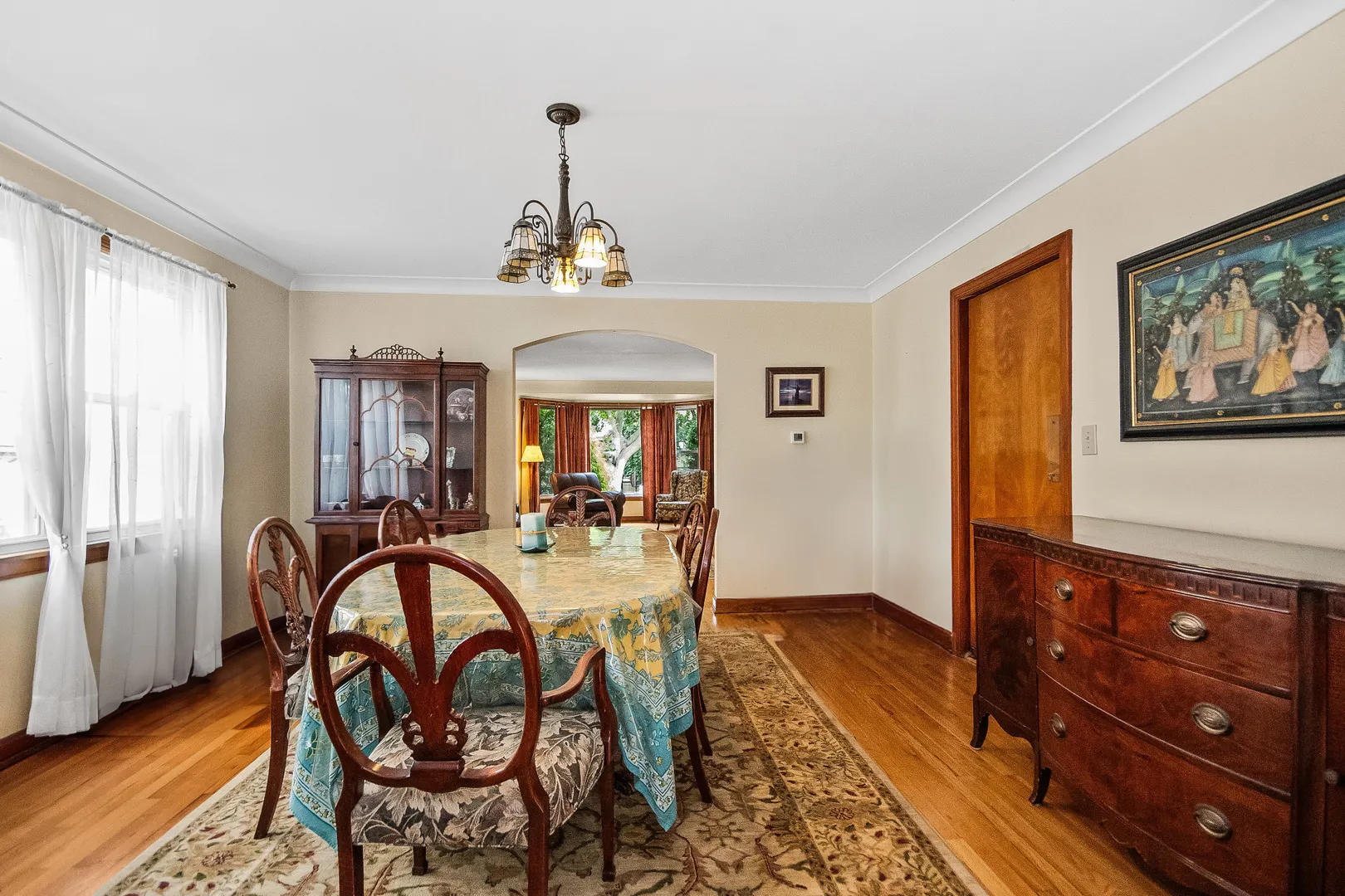 5706 N Mozart Street IL
