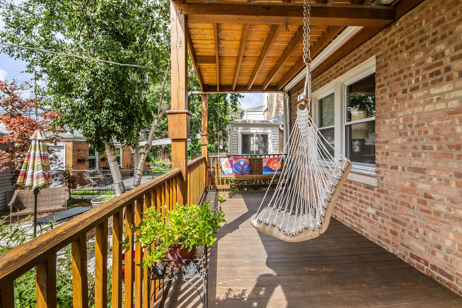 5706 N Mozart Street IL