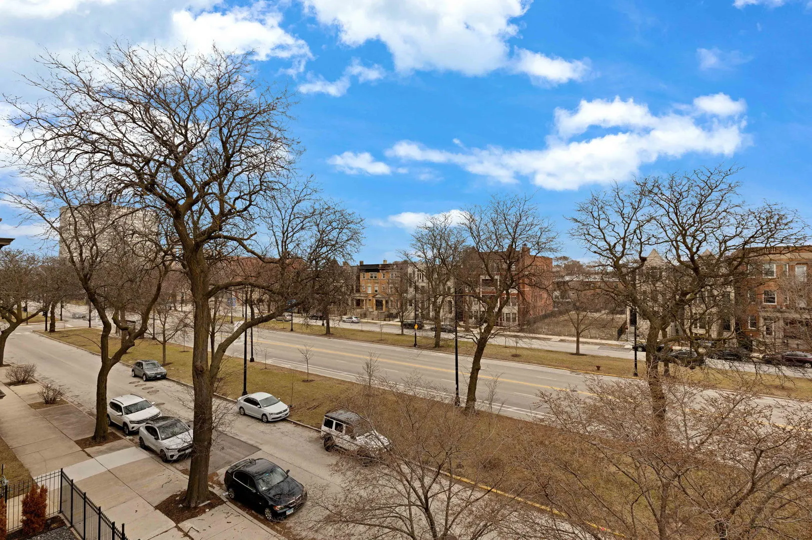 4932 S Martin Luther King Drive IL
